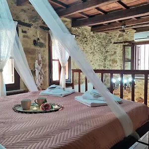 Διαμέρισμα Filia's Traditional Haouse, Old Town In